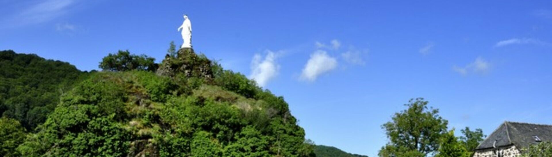 Patrimoine Volcan Fontanges Cantal Auvergne